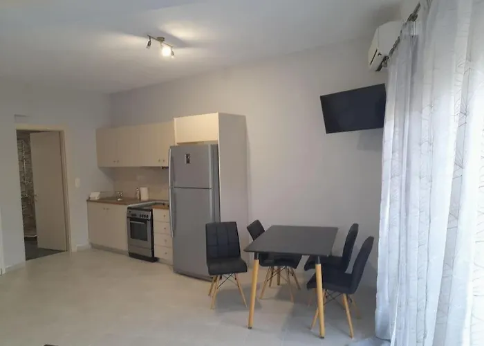 Apartment ομορφο νεο στην πολη της ιτεας Itea